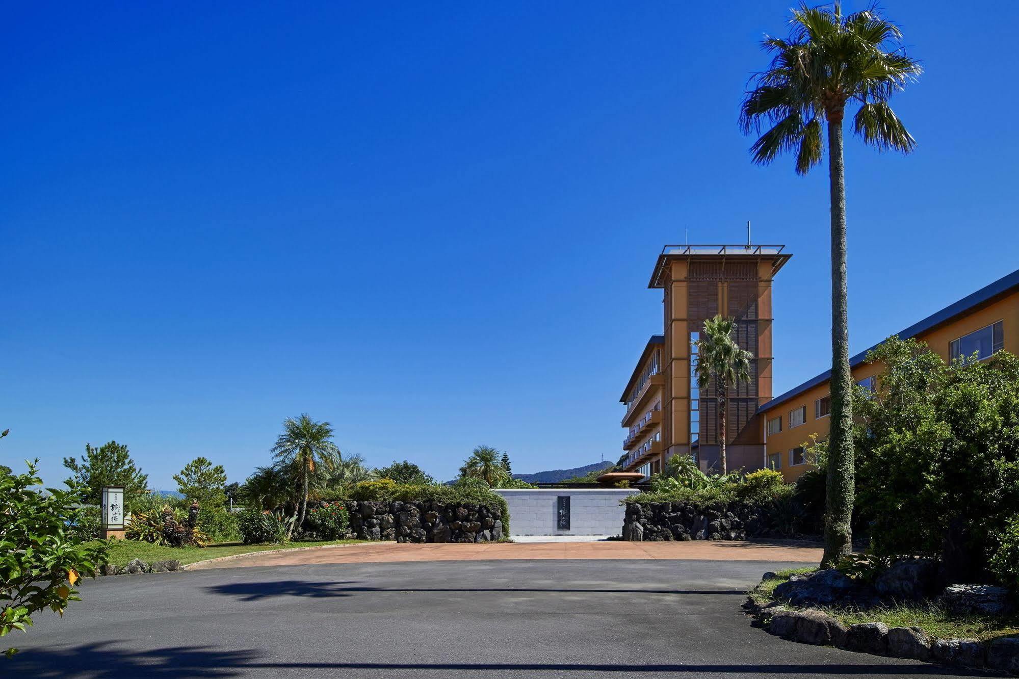 Koran No Yu Kinkouro Hotel Ibusuki Exterior photo